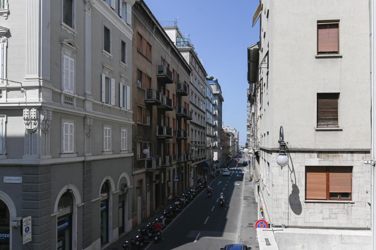 Adria Luxury Residence - Centro Trieste Exterior photo